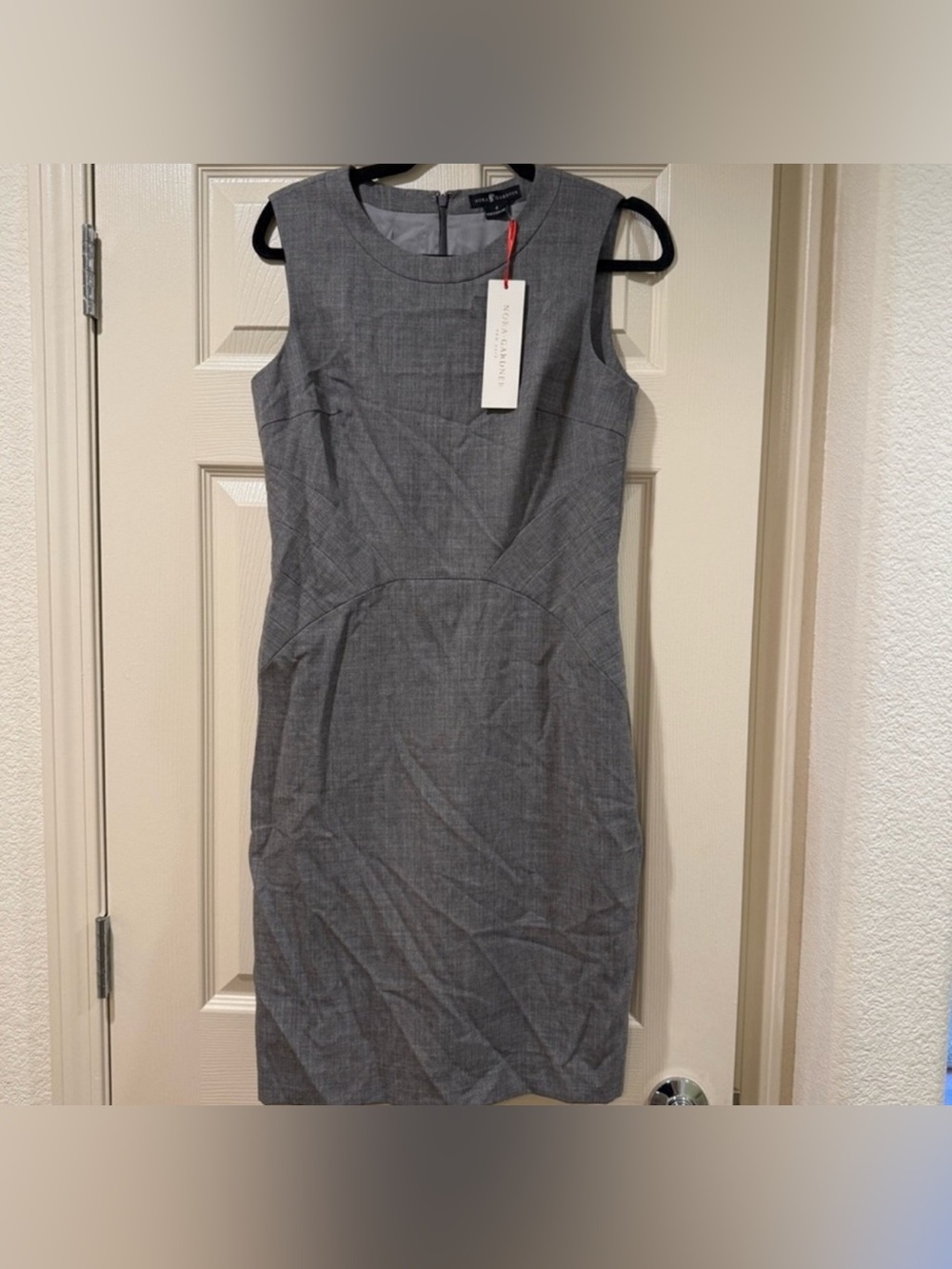 NWT Nora Gardner Editor Gray Sleeveless Crew Neck Midi Dress Size 4